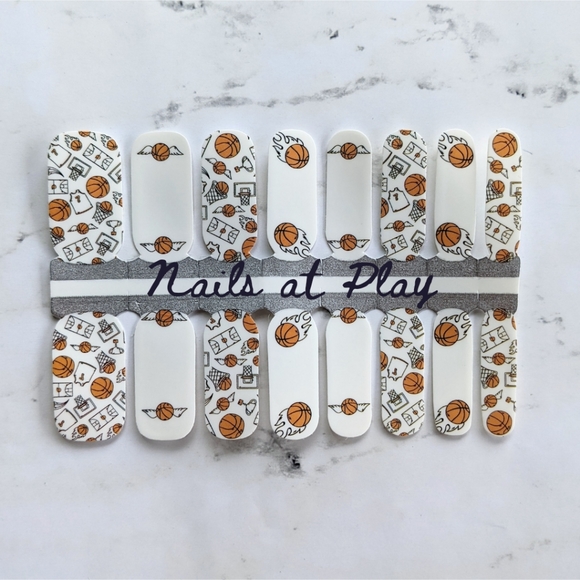 5 for $15 Nail Wraps- Shootin' Hoops - Picture 1 of 3